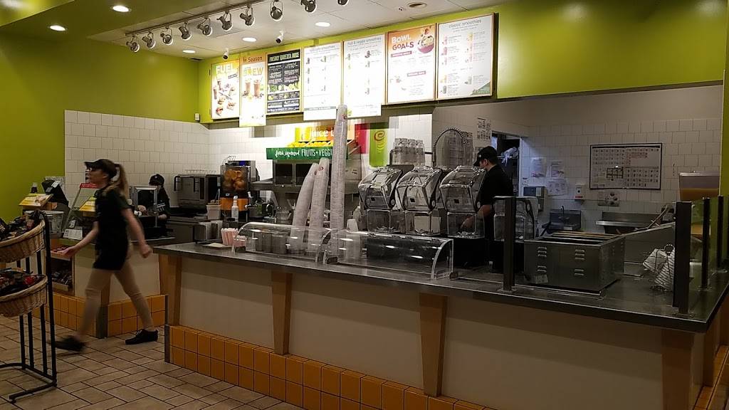 Jamba Juice Valencia II/The Promenade at Town Center | restaurant | 27061 McBean Pkwy, Valencia, CA 91355, USA | 6612902438 OR +1 661-290-2438