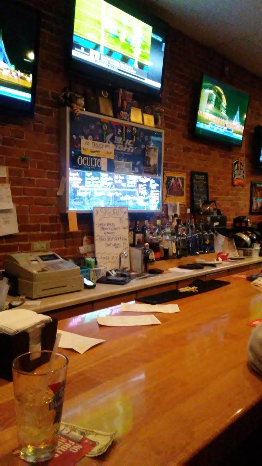 Time Out Sports Pub | restaurant | 10 Cumberland St, Westbrook, ME 04092, USA | 2078873852 OR +1 207-887-3852