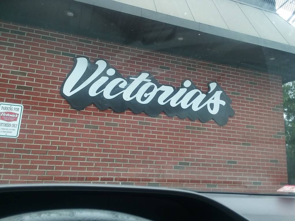 Victorias Sub Shop | meal takeaway | 345 Rockland St, Hingham, MA 02043, USA | 7817499684 OR +1 781-749-9684