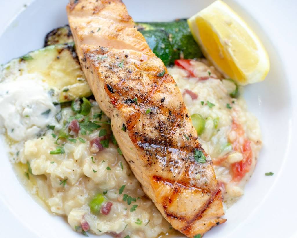 Zinfandel Grille | restaurant | 2384 Fair Oaks Blvd, Sacramento, CA 95825, USA | 9164857100 OR +1 916-485-7100