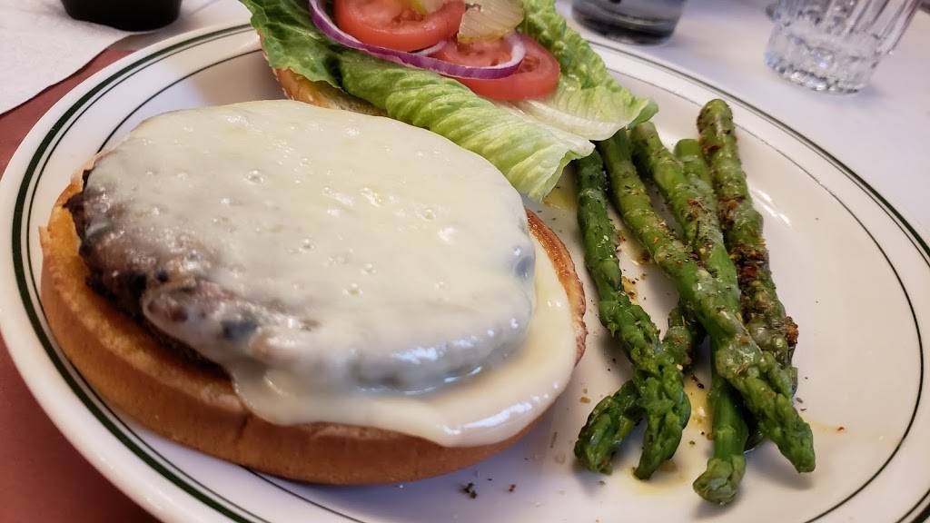 Red Brick Tavern | restaurant | 1700 Cumberland St, London, OH 43140, USA | 7408521474 OR +1 740-852-1474