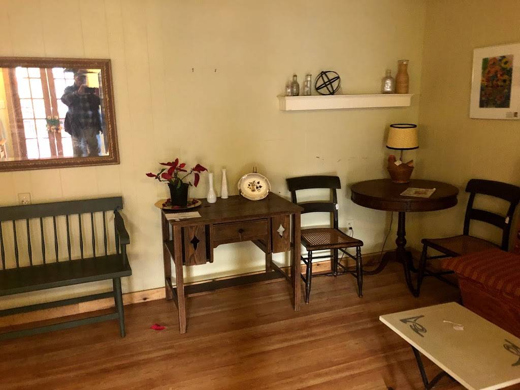 Fidelias | restaurant | 4165 Brevard Rd, Horse Shoe, NC 28742, USA | 8285959359 OR +1 828-595-9359