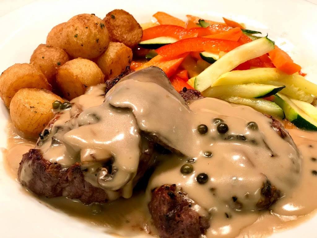 Garden Grille & Bar | restaurant | 12210 N Executive Drive, Edinburgh, IN 46124, USA | 8125268600 OR +1 812-526-8600