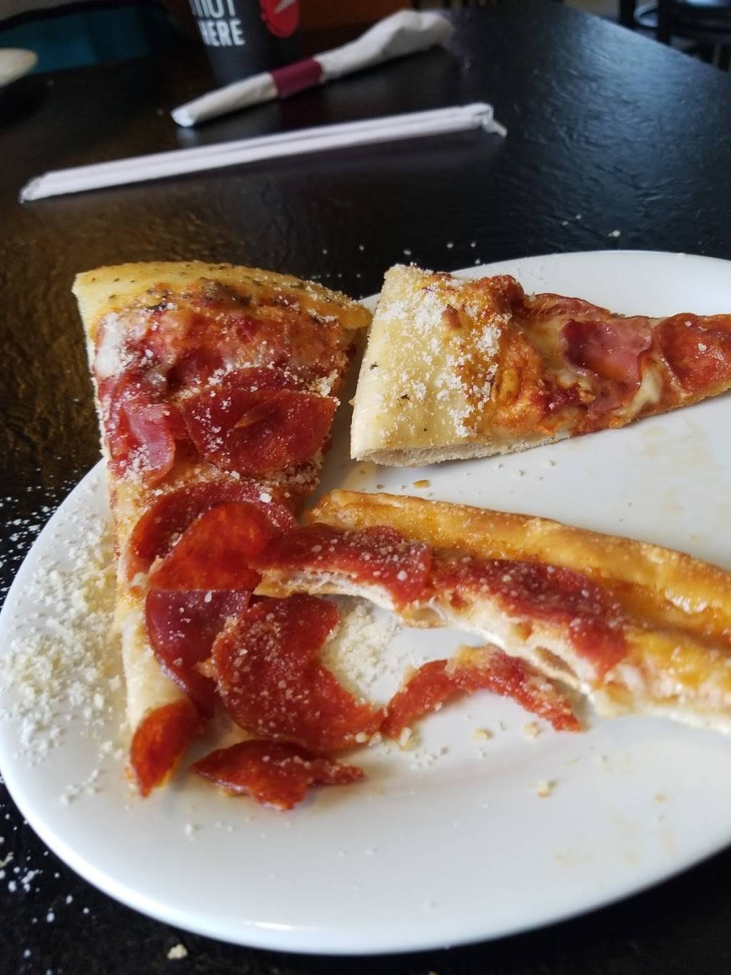 Pizza Hut | restaurant | 803 W Main St, Edna, TX 77957, USA | 3617827197 OR +1 361-782-7197