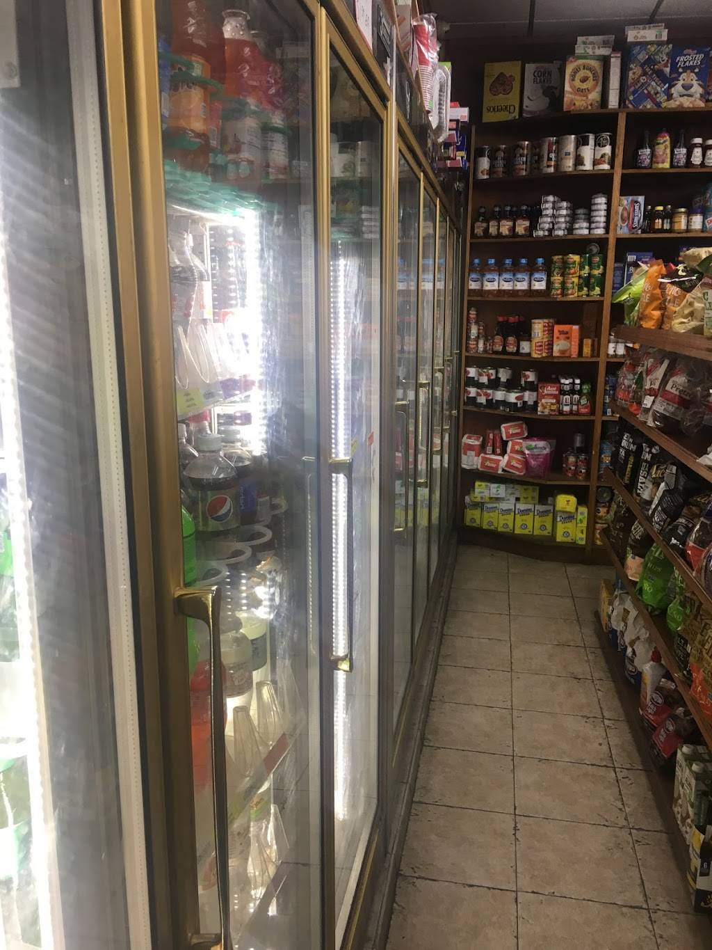 Day and Night Deli Grill | restaurant | 73 Bushwick Ave, Brooklyn, NY 11211, USA | 7184863800 OR +1 718-486-3800