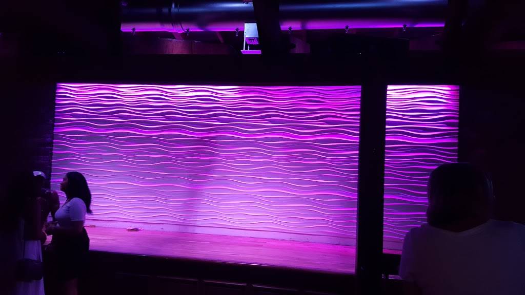 JRs Bar & Grill | night club | 808 Pacific St, Houston, TX 77006, USA | 7135212519 OR +1 713-521-2519