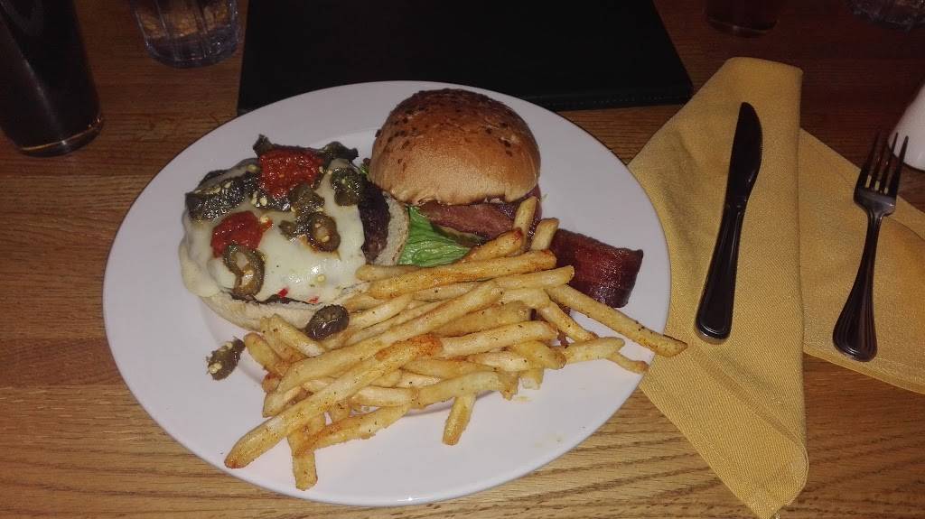 Stateline | restaurant | 4118 Lake Tahoe Blvd, South Lake Tahoe, CA 96150, USA | 5305429000 OR +1 530-542-9000