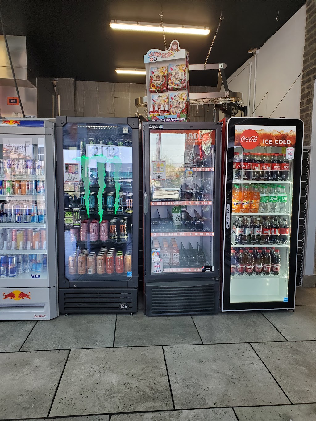 Cazares Burritos | restaurant | 2112 N Mesa St, El Paso, TX 79902, USA | 9153043143 OR +1 915-304-3143