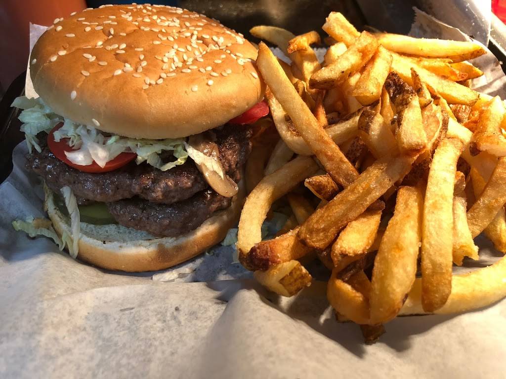 Philly Steak And Wing of Davenport | restaurant | 39859 US-27, Davenport, FL 33837, USA | 8638662903 OR +1 863-866-2903