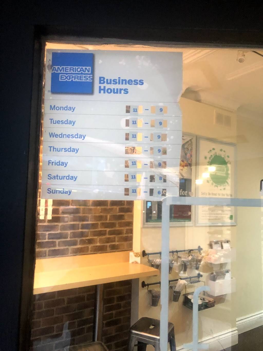 Freshii | restaurant | 3333 Yonge St, Toronto, ON M4N 2L9, Canada | 4164400009 OR +1 416-440-0009