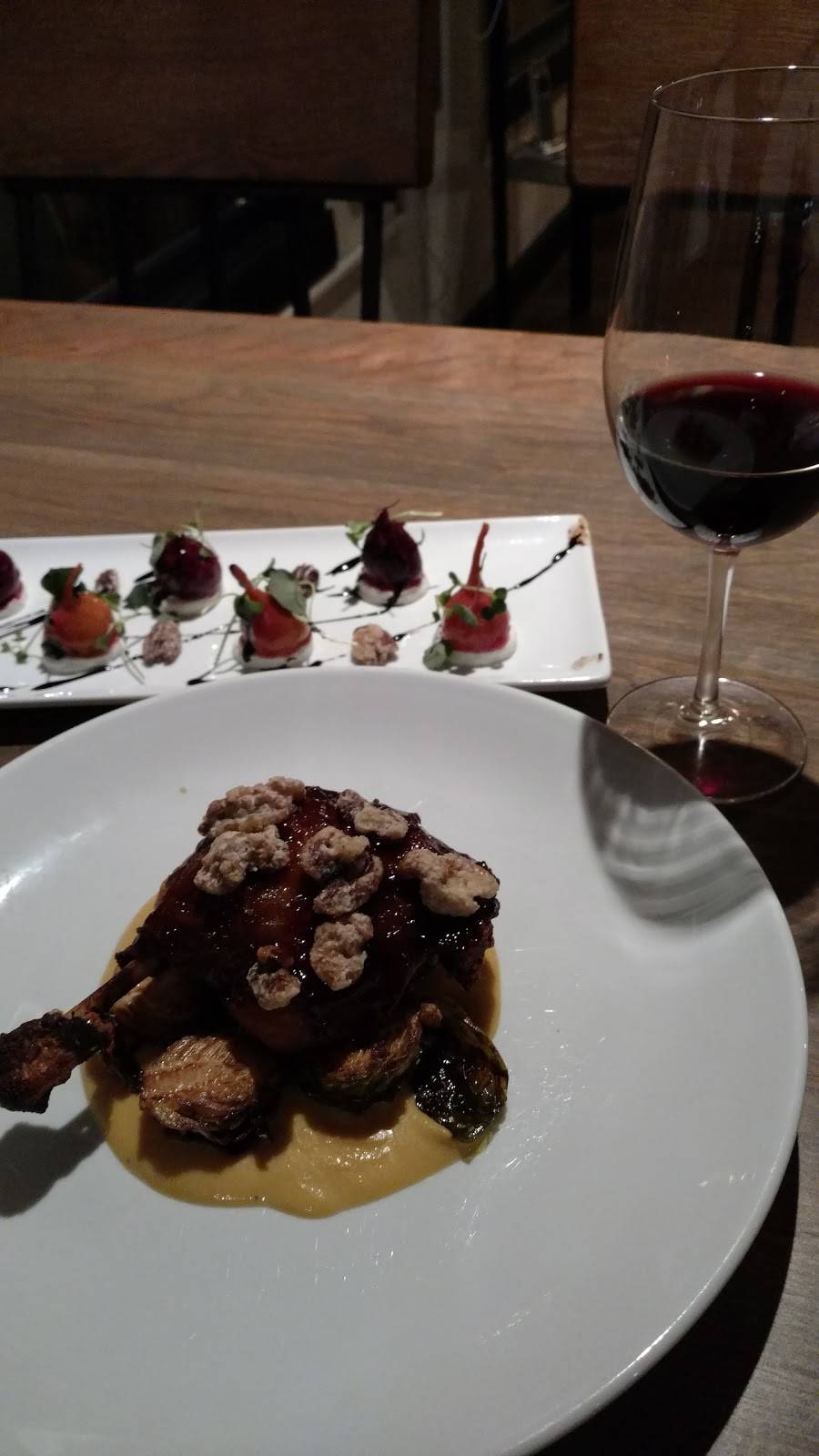 grind kitchen + watering hole | restaurant | 300 Fillmore St, Denver, CO 80206, USA | 7207494158 OR +1 720-749-4158