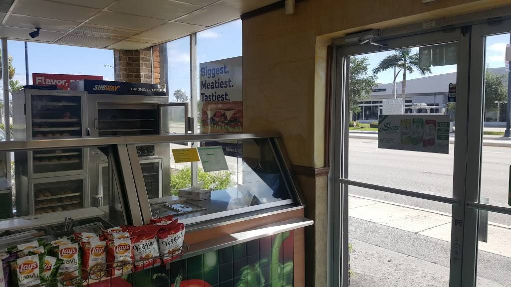 Subway Restaurants | restaurant | 201 E Sunrise Blvd, Fort Lauderdale, FL 33304, USA | 9544622322 OR +1 954-462-2322