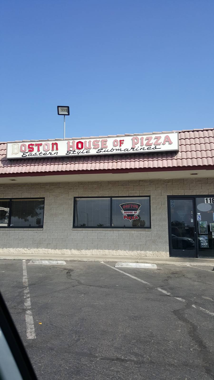 Boston House of Pizza | restaurant | 1180 W Bush St, Lemoore, CA 93245, USA | 5599249527 OR +1 559-924-9527