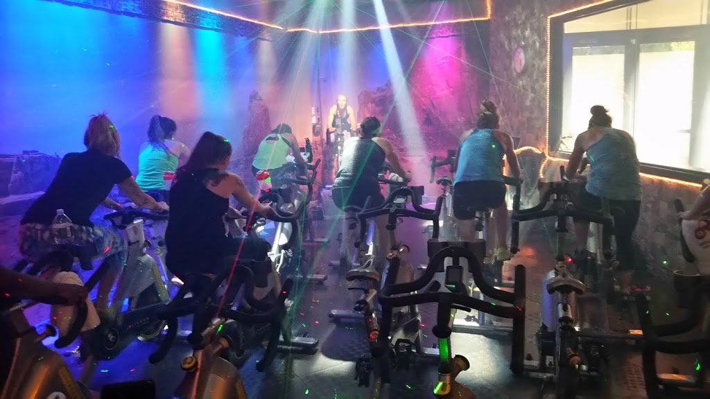 Bean Pot Restaurant | restaurant | 764 Park St, Hartford, CT 06106, USA | 8602468777 OR +1 860-246-8777