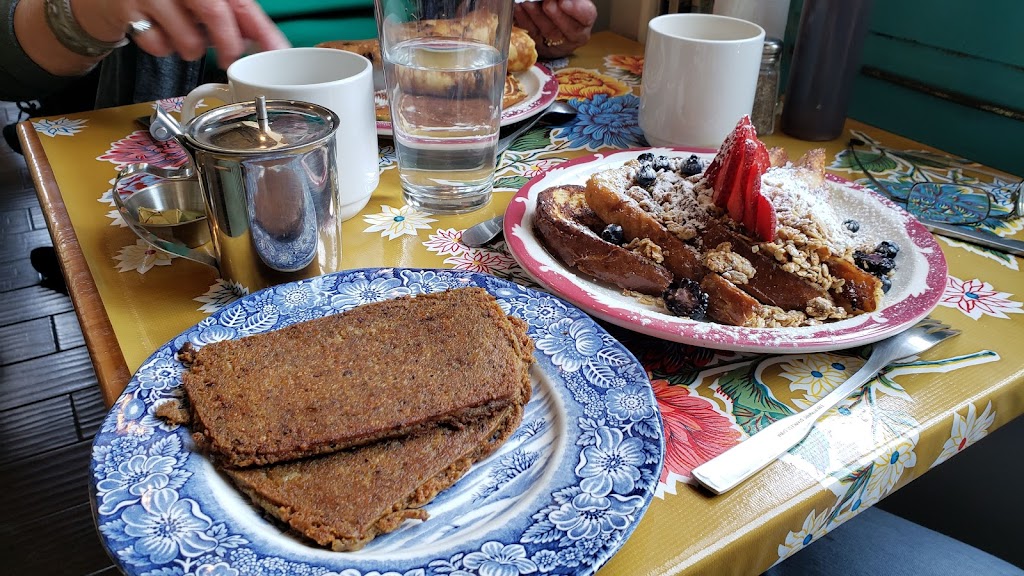 Comfort & Floyd | restaurant | 1301 S 11th St, Philadelphia, PA 19147, USA | 2154652917 OR +1 215-465-2917