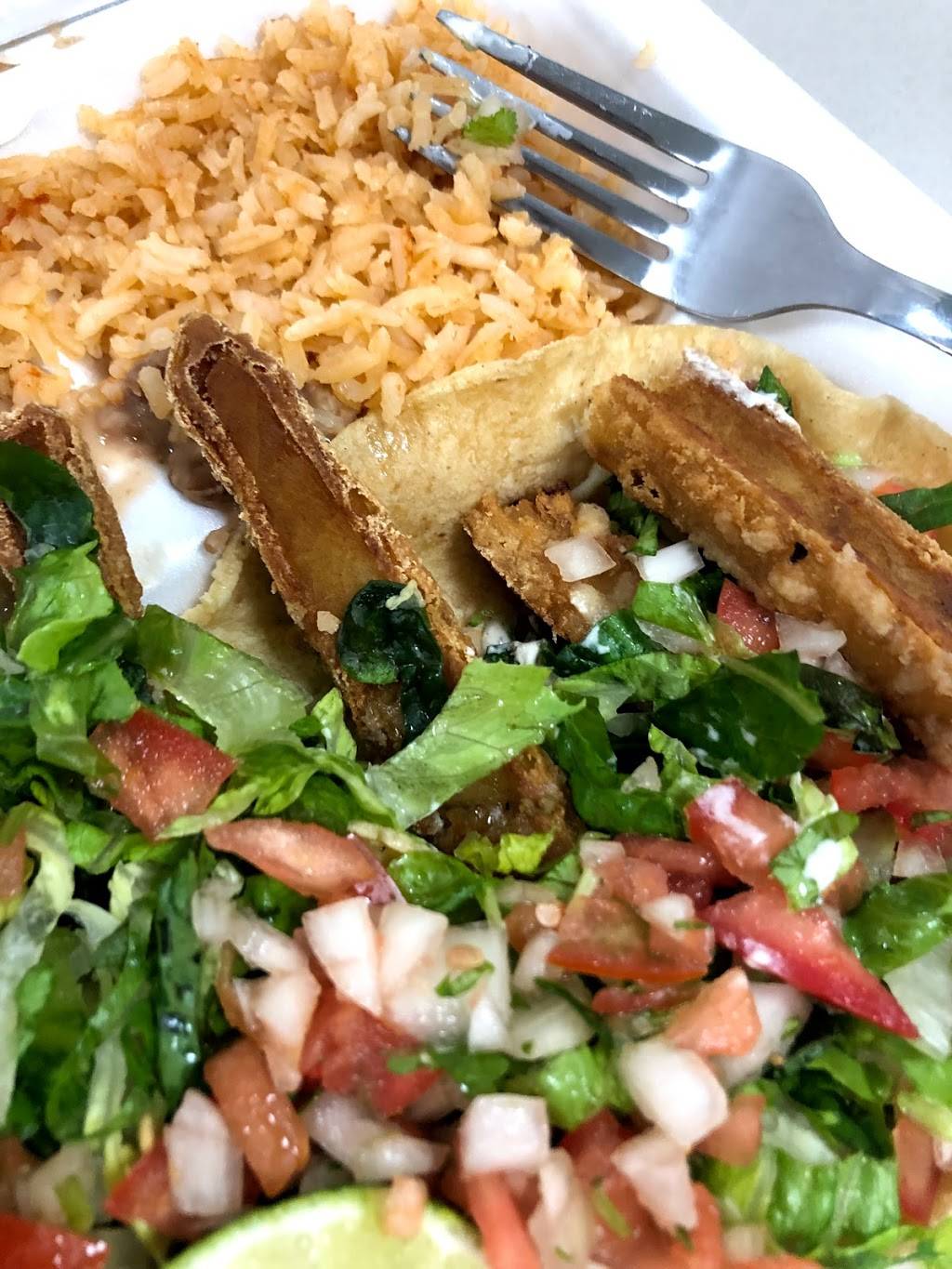 Armandos Taco Shop | restaurant | 10066 Pacific Heights Blvd, San Diego, CA 92121, USA | 8585540280 OR +1 858-554-0280