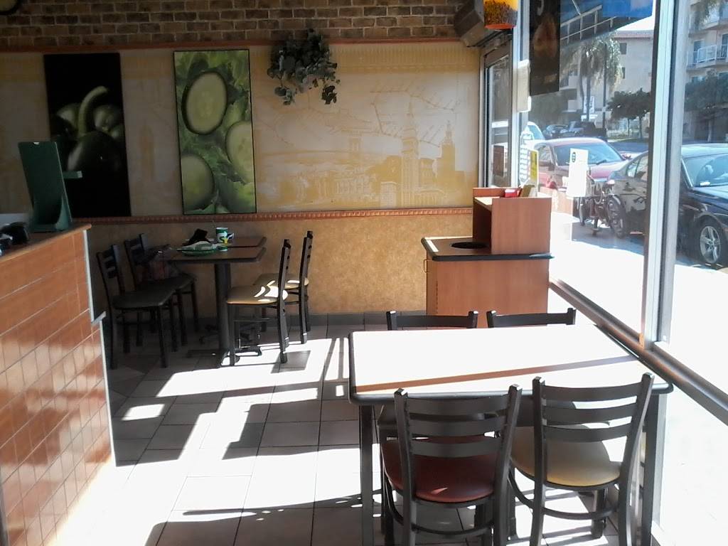 Subway Restaurants | restaurant | 656 Redondo Ave, Long Beach, CA 90814, USA | 5624339030 OR +1 562-433-9030