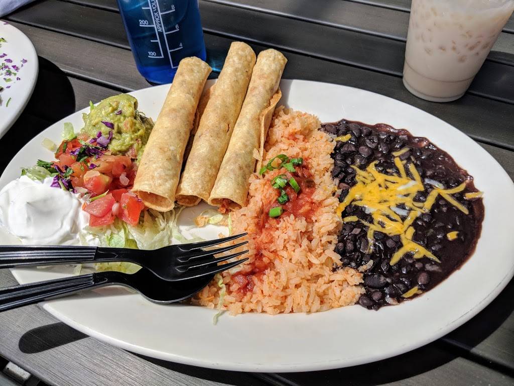 Sharkys Woodfired Mexican Grill | restaurant | 7060 Hollister Ave #106, Goleta, CA 93117, USA | 8057707004 OR +1 805-770-7004