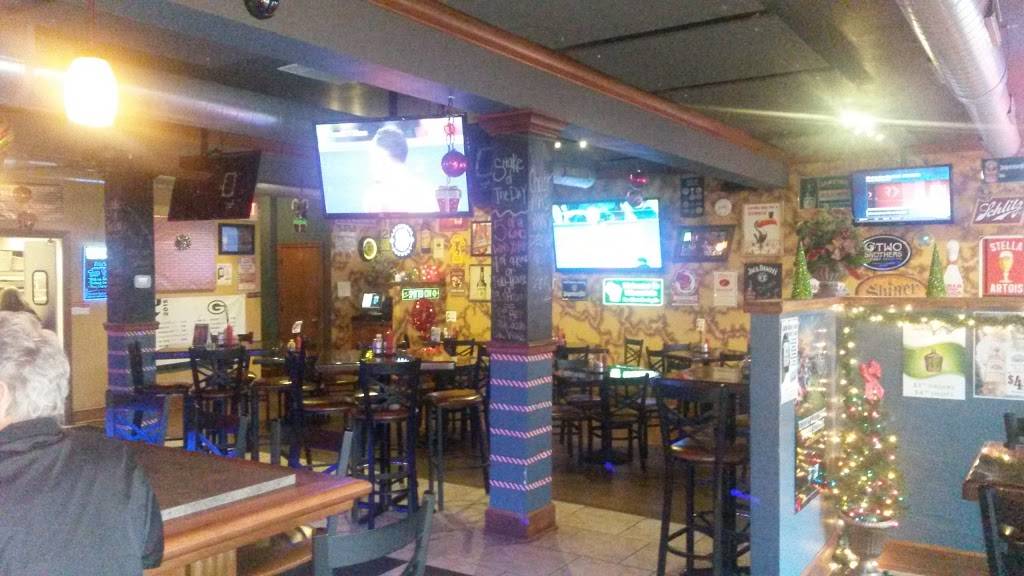 Aliotas Pub & Grill | restaurant | 261 E Hampton Rd, Milwaukee, WI 53217, USA | 4148101656 OR +1 414-810-1656