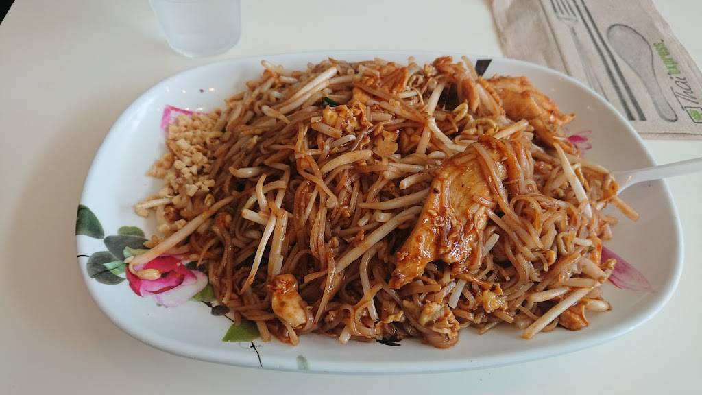 Thai Express | restaurant | Pergola Commons, 79 Clair Rd E, Guelph, ON N1L 0J7, Canada | 5198270303 OR +1 519-827-0303