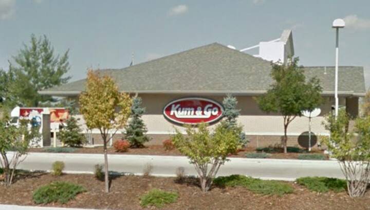Kum & Go | meal takeaway | 115 Knobcone Dr, Loveland, CO 80538, USA | 9706692889 OR +1 970-669-2889