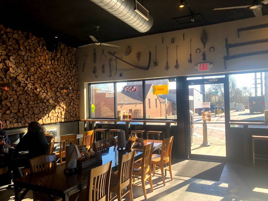 SAUCED Barbeque & Brews | restaurant | 540 W Dickson St, Fayetteville, AR 72701, USA | 4792496042 OR +1 479-249-6042