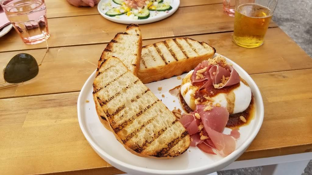 Trixies | restaurant | 9996 Pioneer Ln, Ephraim, WI 54211, USA | 9208548008 OR +1 920-854-8008