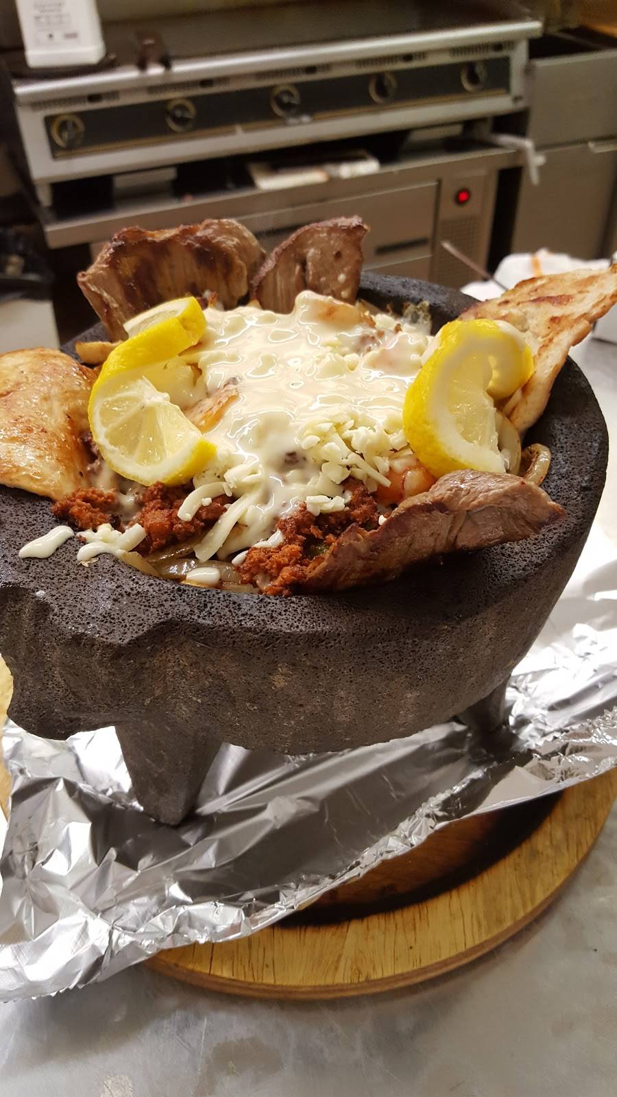 Jalapeño Loco | restaurant | 7501 Mentor Ave, Mentor, OH 44060, USA | 4409181503 OR +1 440-918-1503