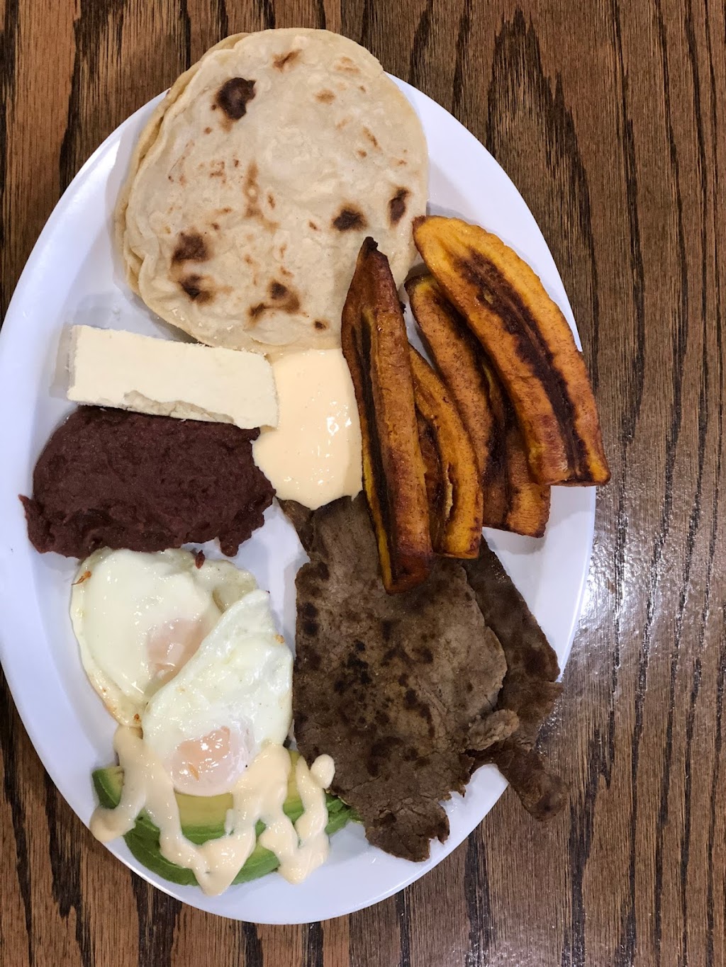 Flores super deli 2 | restaurant | 2761 Murfreesboro Pike suite 206, Antioch, TN 37013, USA | 6159150801 OR +1 615-915-0801