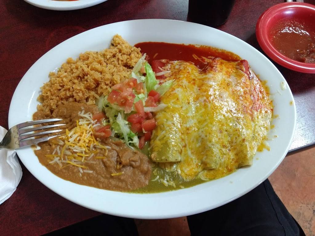 Mipo Britos | restaurant | 706 AZ-77, Mammoth, AZ 85618, USA | 5204872123 OR +1 520-487-2123