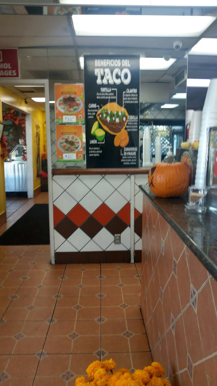 Tacos Manzano | restaurant | 11160 Burbank Blvd, North Hollywood, CA 91601, USA | 8186239599 OR +1 818-623-9599