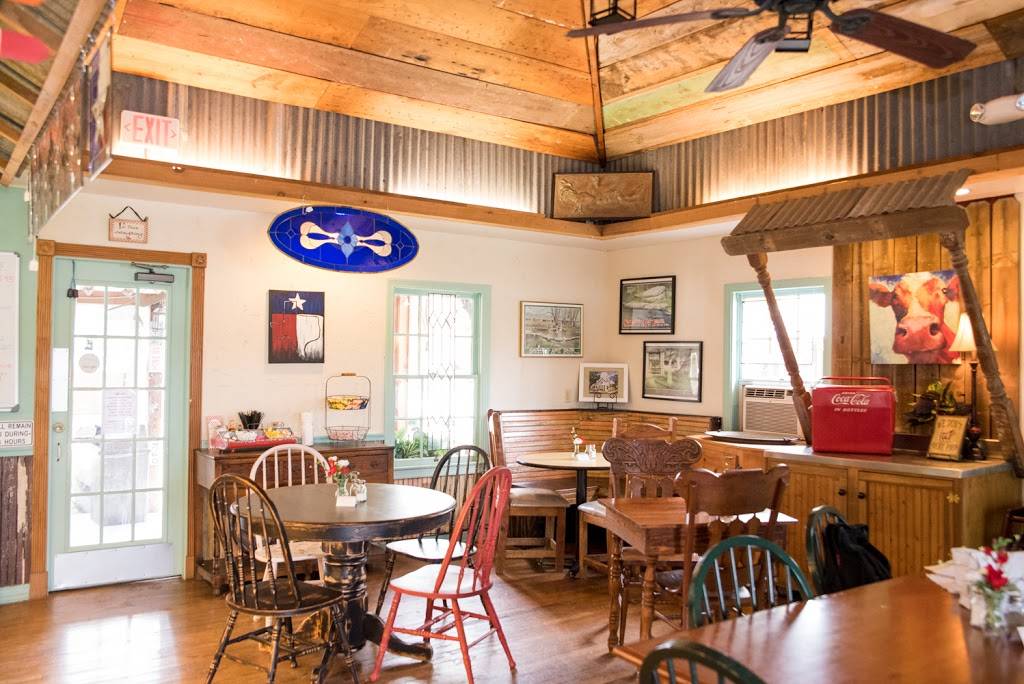 Lynettes Church Street Bake Shoppe | restaurant | 100 N Church St, Salado, TX 76571, USA | 2549474006 OR +1 254-947-4006