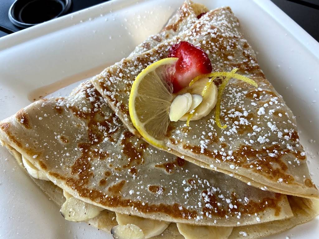 Froglanders Crepes & Yogurt | restaurant | 2992 State St, Carlsbad, CA 92008, USA | 4425002003 OR +1 442-500-2003