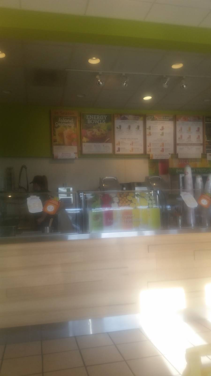 Jamba Juice Benicia | restaurant | 804-A Southampton Rd, Benicia, CA 94510, USA | 7077481203 OR +1 707-748-1203
