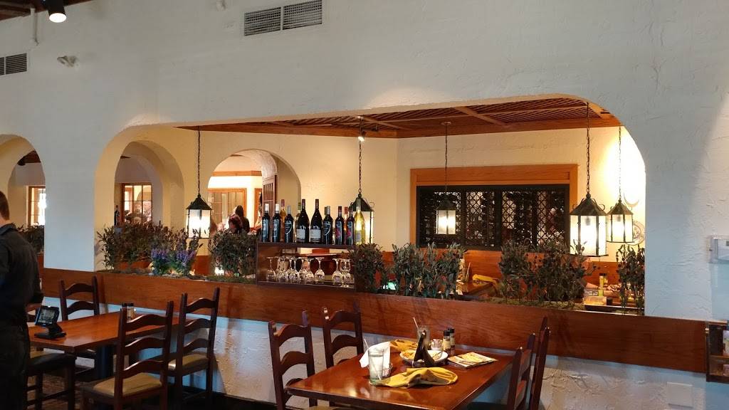 Olive Garden Italian Restaurant | meal takeaway | 2615 S Rochester Rd, Rochester Hills, MI 48307, USA | 2488536960 OR +1 248-853-6960