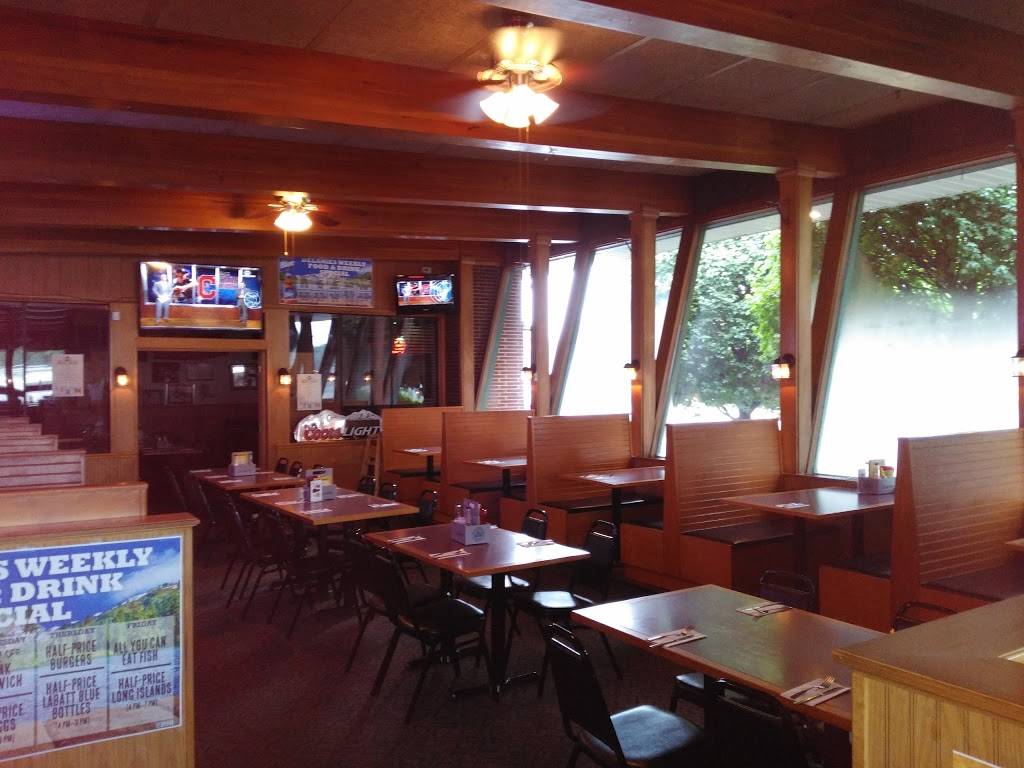 Delanies Neighborhood Grille | restaurant | 67 West Ave, Tallmadge, OH 44278, USA | 3306302888 OR +1 330-630-2888