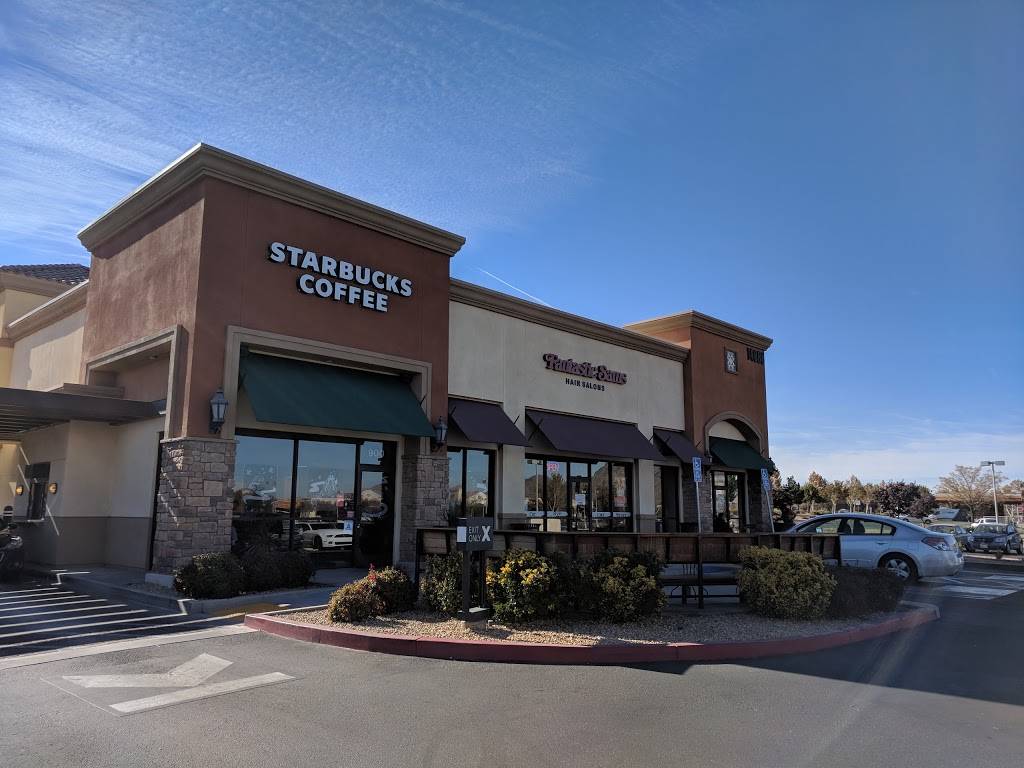 Starbucks | cafe | 14880 Dale Evans Pkwy #900, Apple Valley, CA 92307, USA | 7602409527 OR +1 760-240-9527