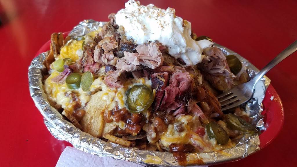 Lunch Box BBQ Cafe | restaurant | 417 4th St, Minburn, IA 50167, USA | 5156772030 OR +1 515-677-2030