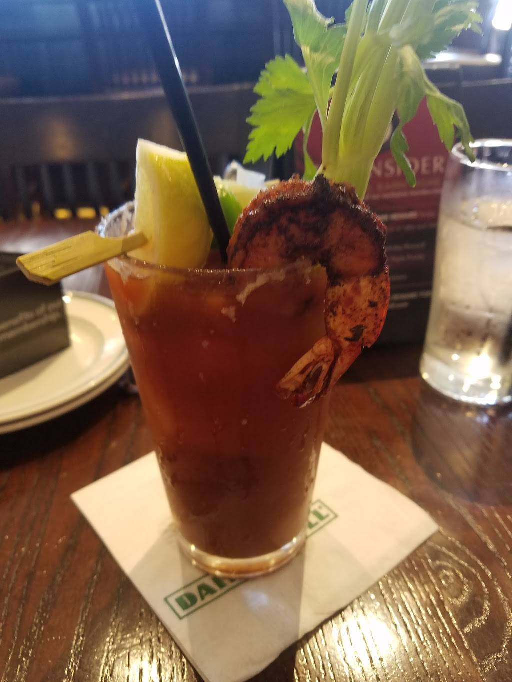 Daily Grill | restaurant | 2636 Dupont Dr, Irvine, CA 92612, USA | 9494742223 OR +1 949-474-2223