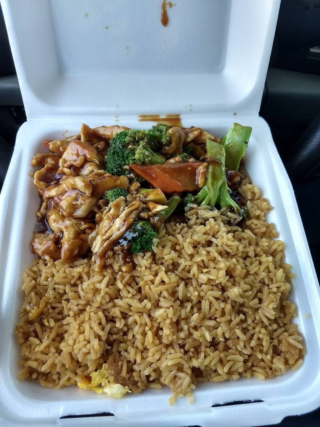 Hot Wok | restaurant | 8741 S Lewis Ave, Tulsa, OK 74137, USA | 9182990279 OR +1 918-299-0279