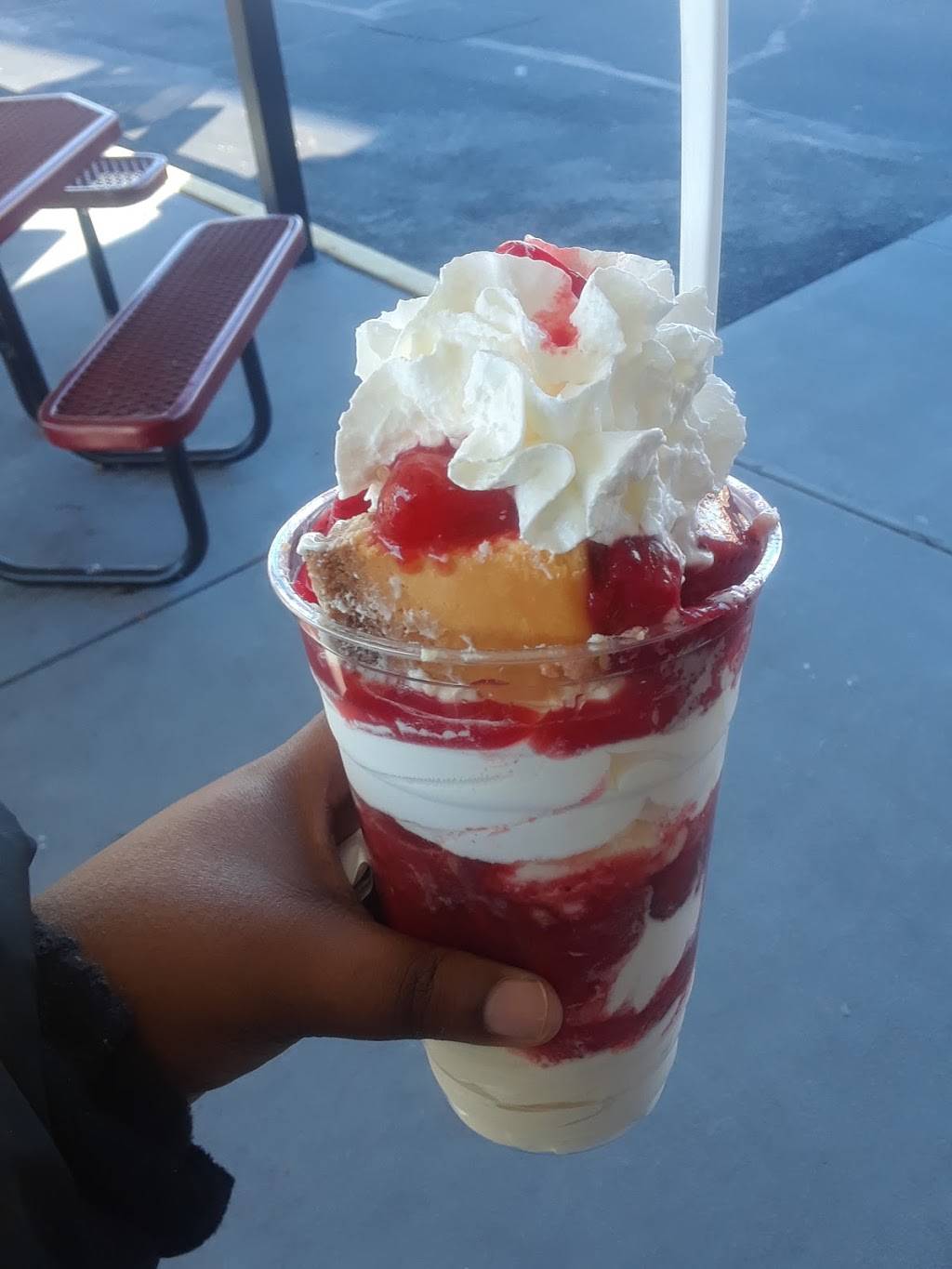 Ricks Frozen Custard | restaurant | 2829 Airline Blvd, Portsmouth, VA 23701, USA | 7574657681 OR +1 757-465-7681