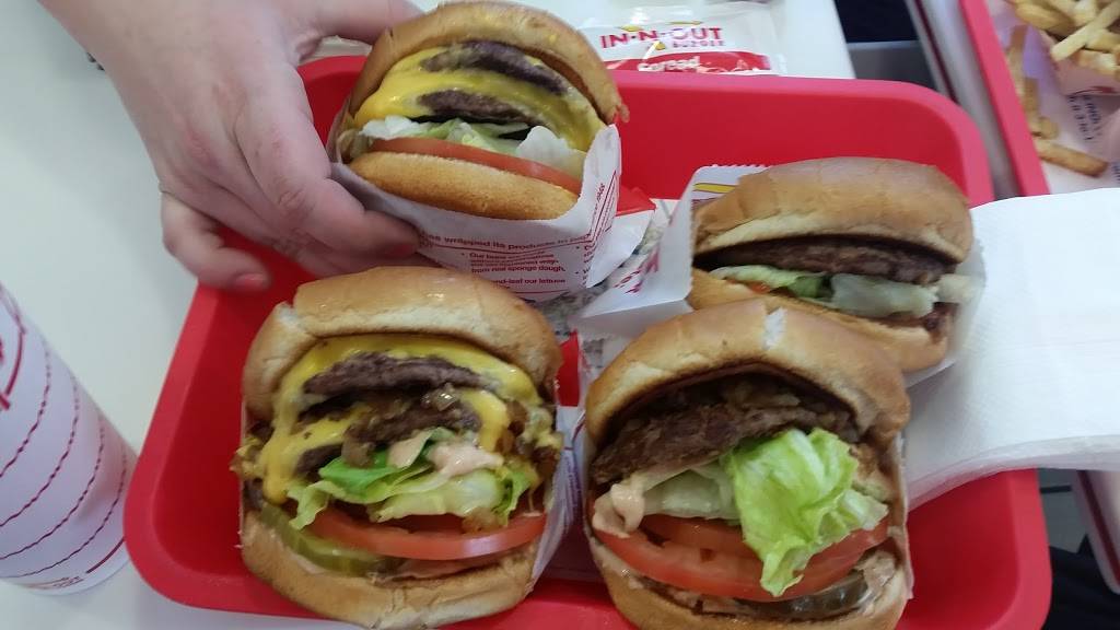 In-N-Out Burger | restaurant | 1065 Harriman Pl, San Bernardino, CA 92408, USA | 8007861000 OR +1 800-786-1000