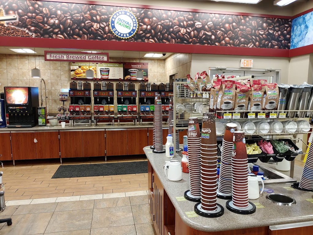 Royal Farms | meal takeaway | 744 S Philadelphia Blvd, Aberdeen, MD 21001, USA | 4103069273 OR +1 410-306-9273