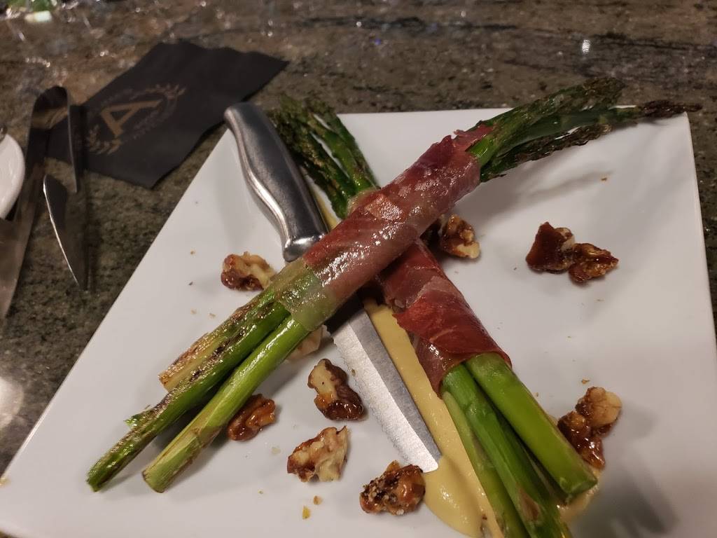 Angelinas Kitchen Italian Restaurant & Wine Bar | meal takeaway | 2170 Eagle Creek Ln, St Paul, MN 55129, USA | 6519980474 OR +1 651-998-0474