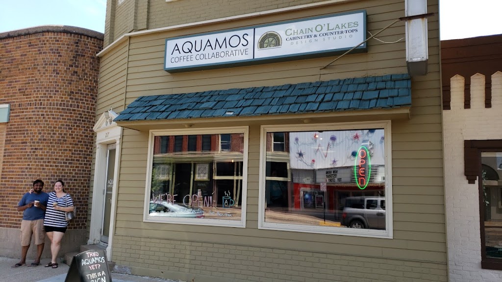Aquamos Coffee Collaborative | bakery | 217 S Main St, Waupaca, WI 54981, USA | 7152700249 OR +1 715-270-0249