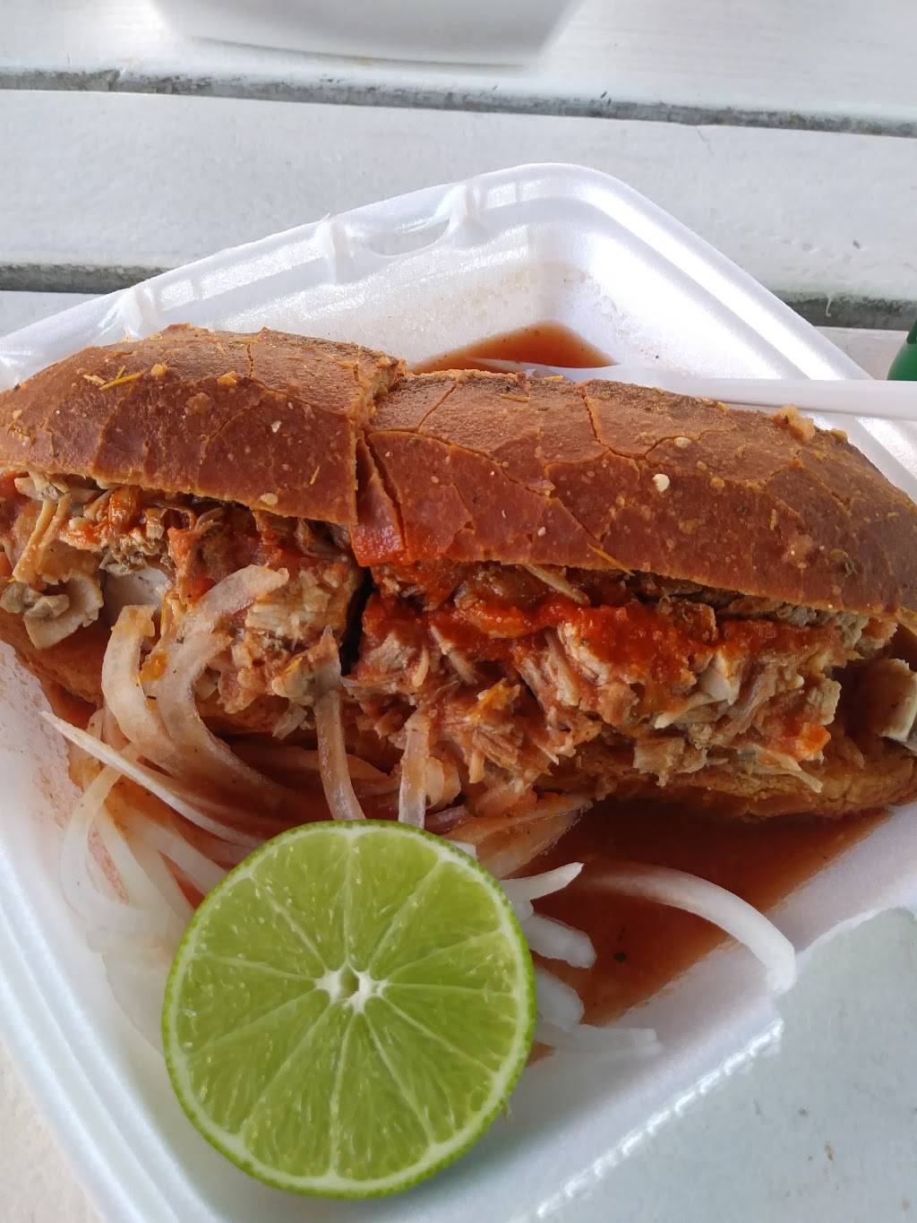 Tortas Ahogadas La Ramadita | restaurant | 5938 Vineland Ave, North Hollywood, CA 91601, USA | 8185066473 OR +1 818-506-6473