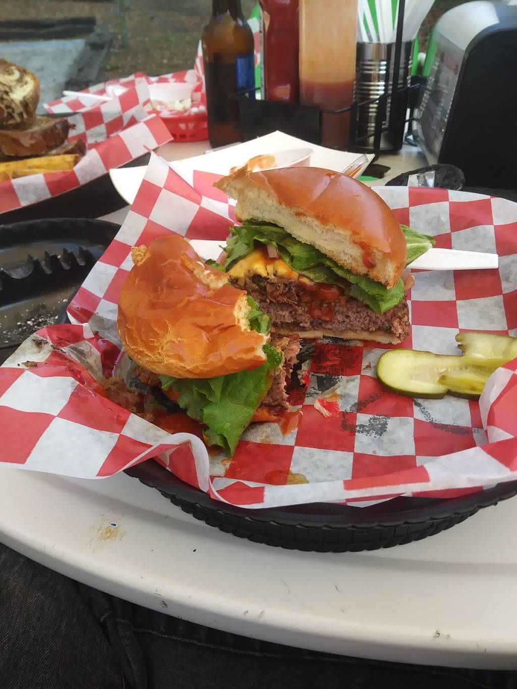 Cove Pub Restaurant | restaurant | 1242 S Cove Camp Point, Inverness, FL 34450, USA | 3523445894 OR +1 352-344-5894