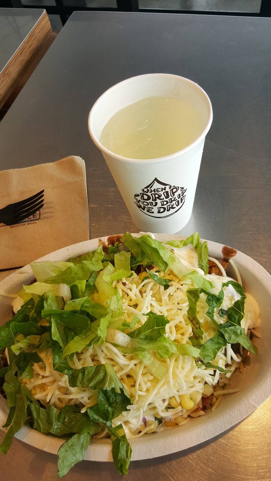 Chipotle Mexican Grill | restaurant | 2645 SW College Rd Unit 103, Ocala, FL 34471, USA | 3522373553 OR +1 352-237-3553