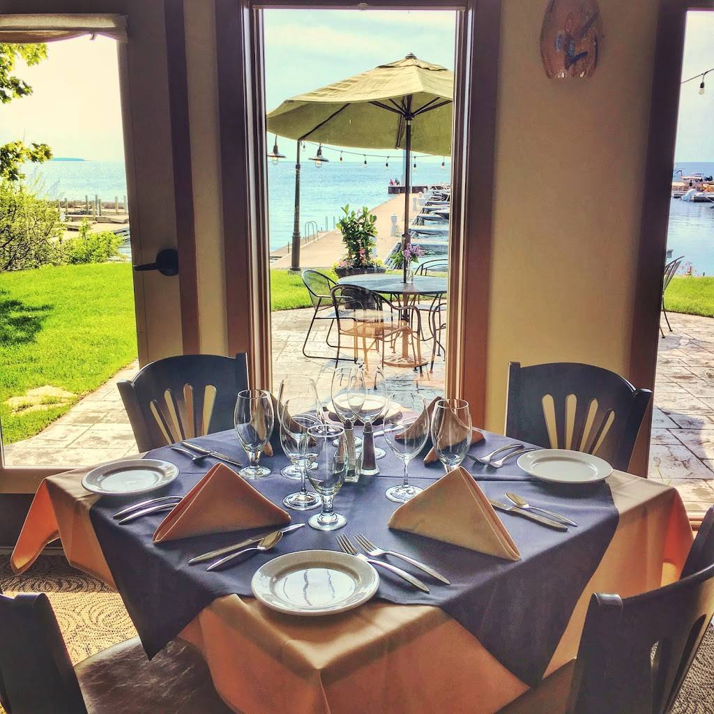 Waterfront Restaurant | restaurant | 10947 WI-42, Sister Bay, WI 54234, USA | 9208545491 OR +1 920-854-5491