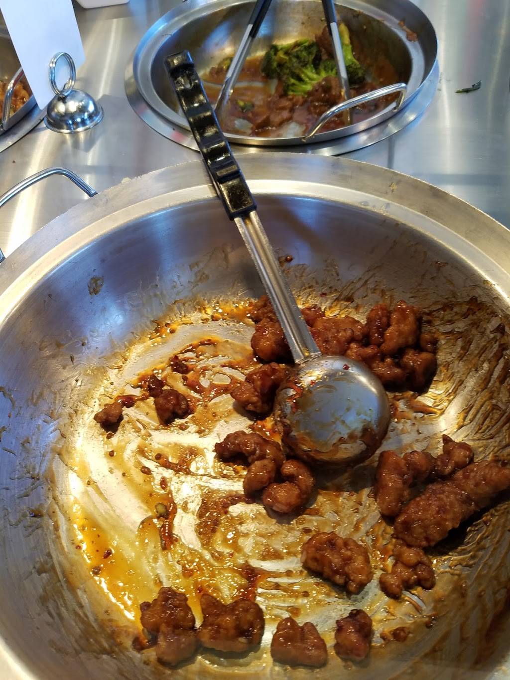 Panda Express | restaurant | 72-363 CA-111, Palm Desert, CA 92260, USA | 7603400107 OR +1 760-340-0107